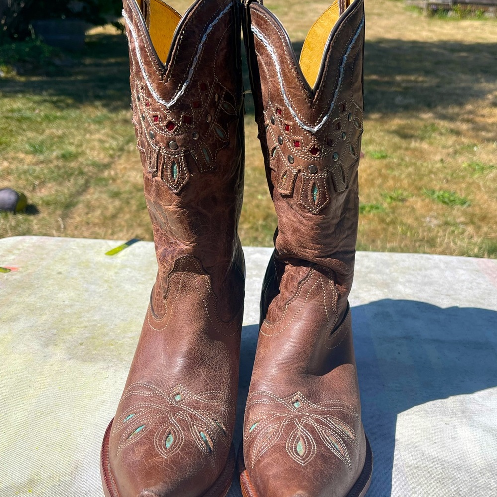Rare Tony Lama Brown Boots with Turquoise and Red Details